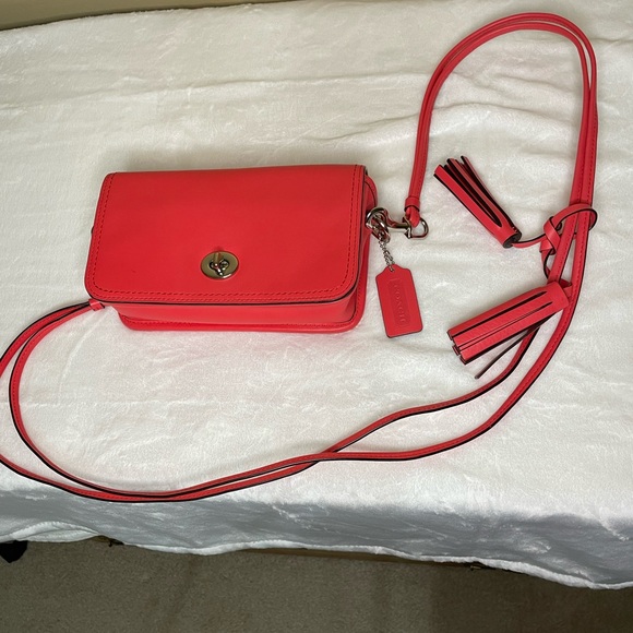 Coach Legacy Leather Pink Penny Crossbody - Picture 10 of 10